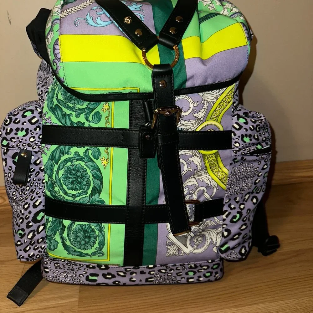 Versace backpack - Picture 2 of 4